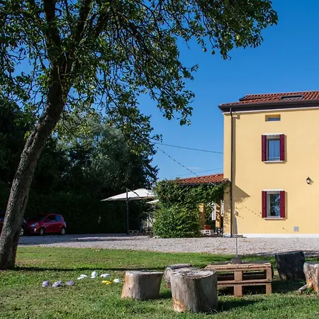 Oasi Casamaras In Veneto With Ac Feriehus